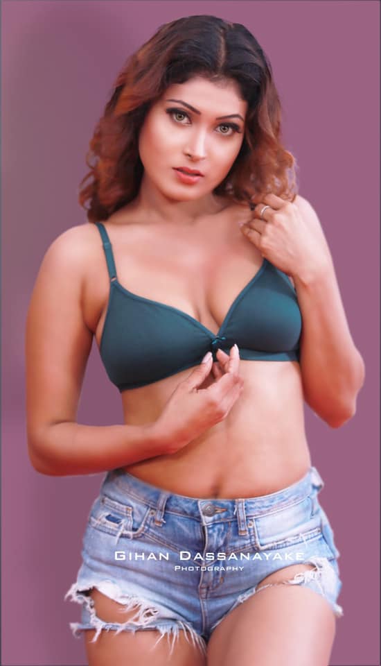 Adisha Shehani Photos (4)