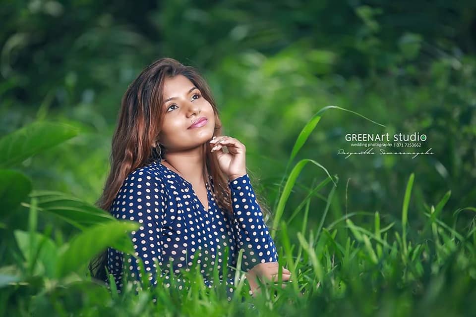 Shani Kuruppuarachchi Hot (2)