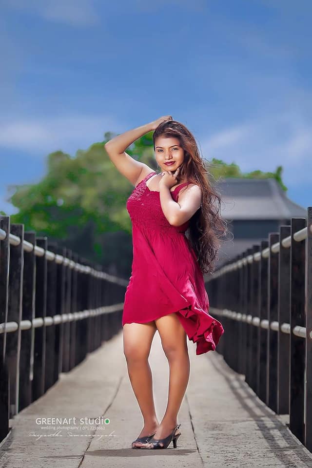 Shani Kuruppuarachchi Hot (6)