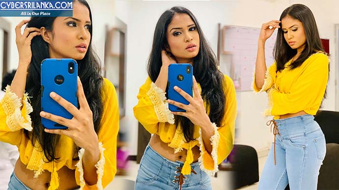 Poornima Videshika Yellow Dress