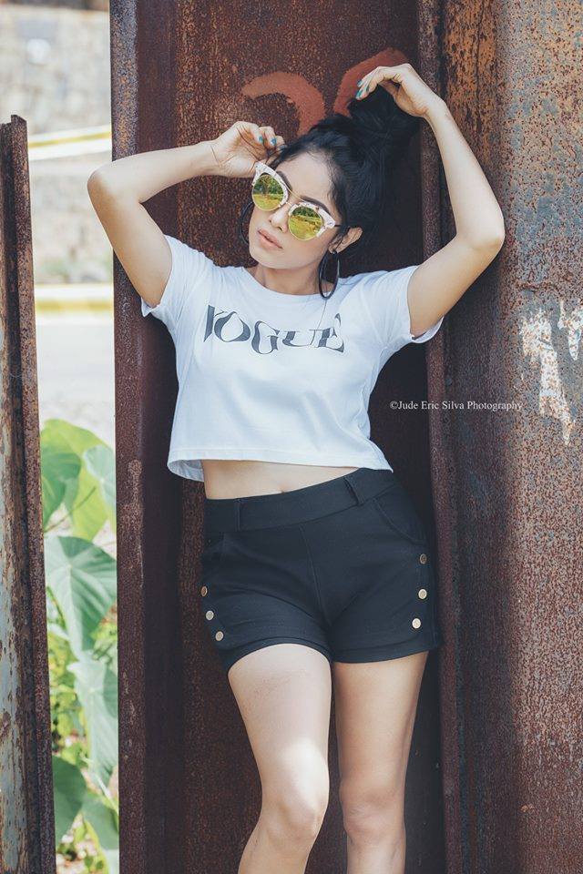 Piumi Srinayaka (5)