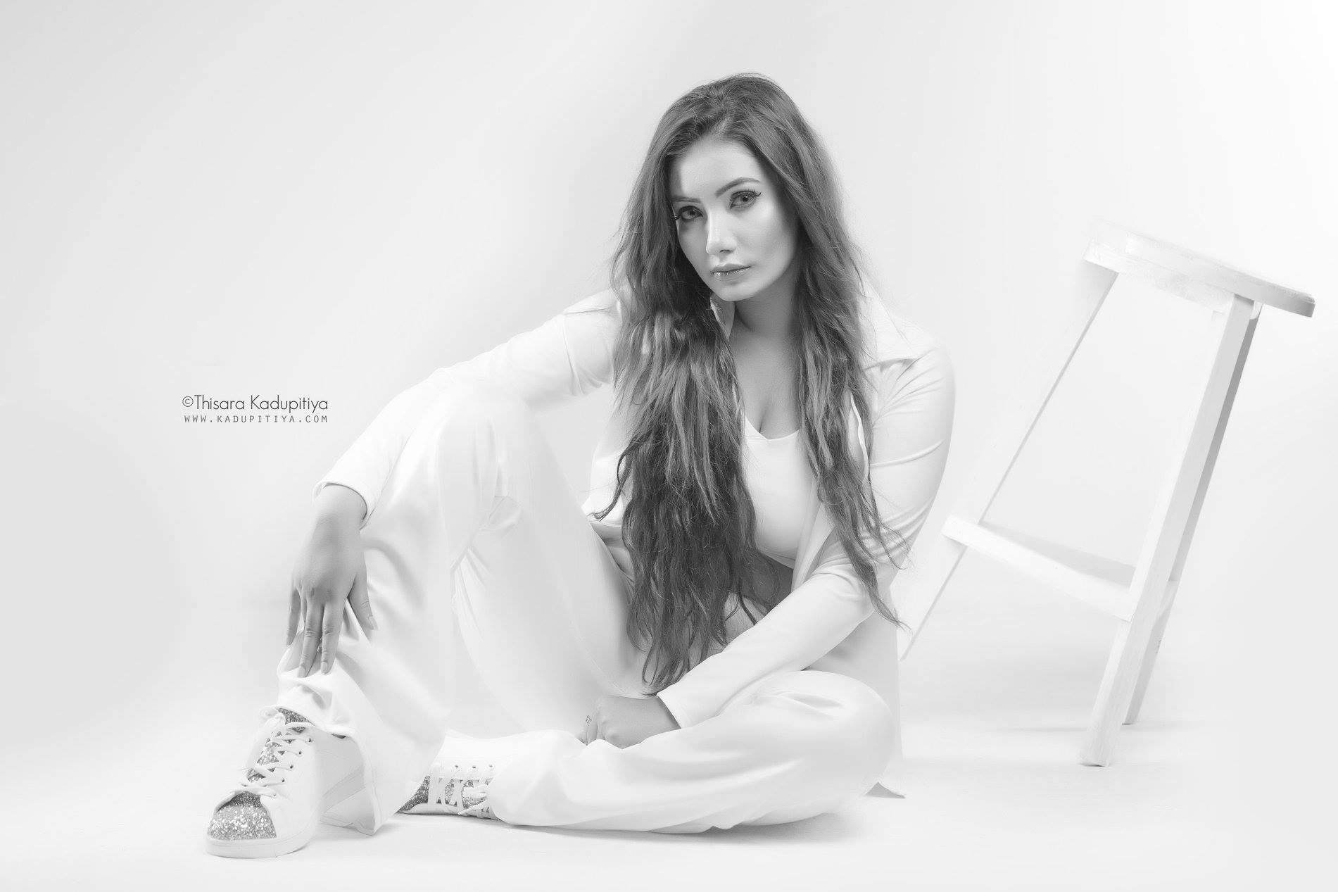 Teena Shanell Fernando (2)