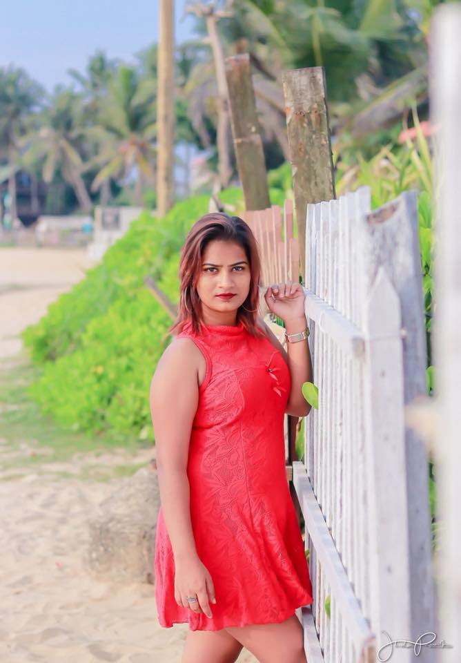 Hot Model Starlin (3)