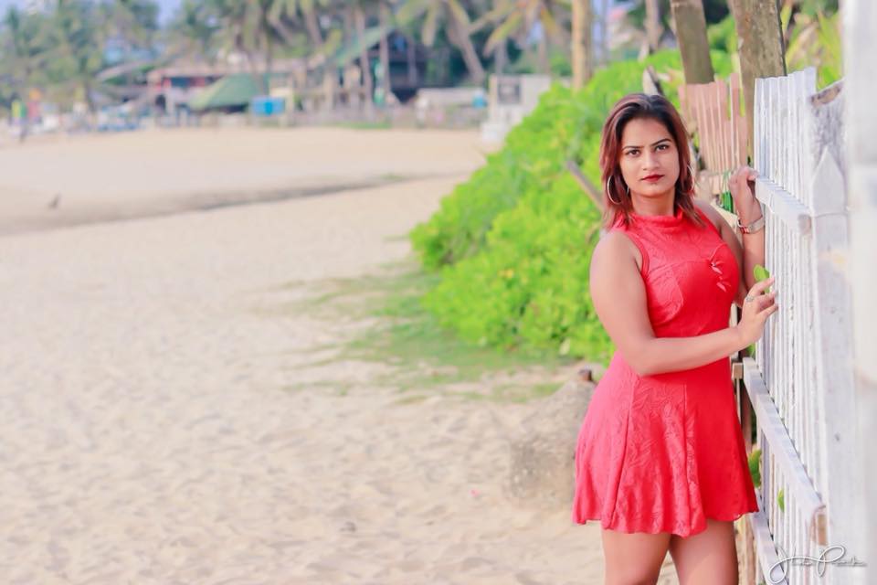 Hot Model Starlin (5)