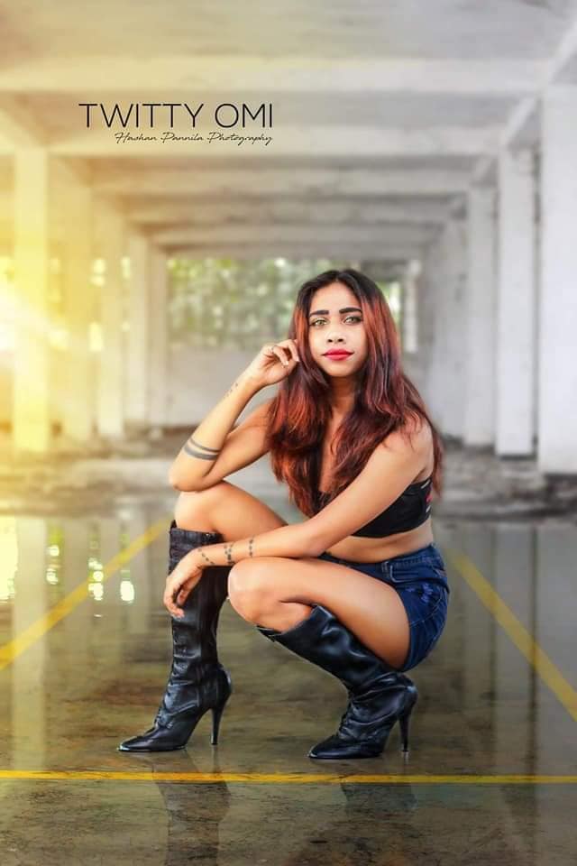 Twitty Omi Hot Sexy Photo Shoot (1)