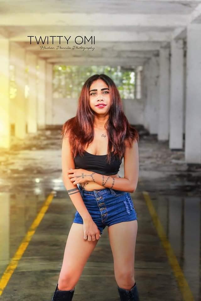 Twitty Omi Hot Sexy Photo Shoot (5)