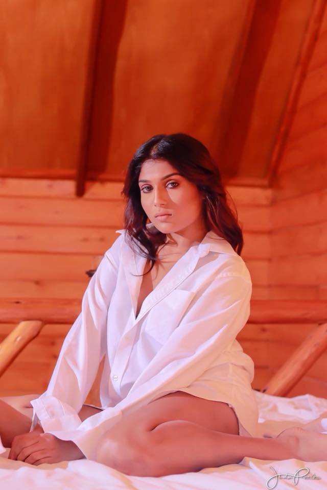 Sheruni De Silva (13)