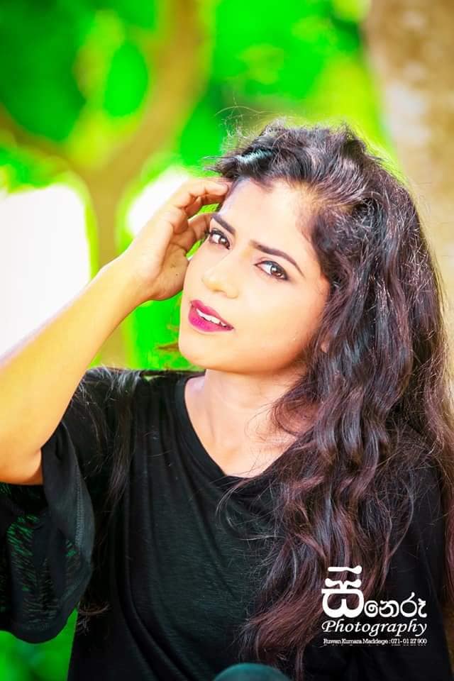 Hiruni Madhushani (1)