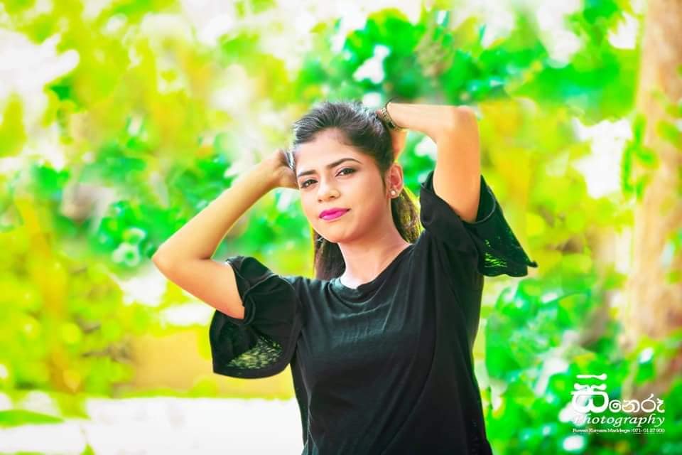 Hiruni Madhushani (2)