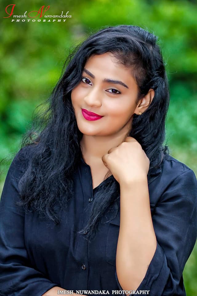Maleesha Waliwaththa (17)