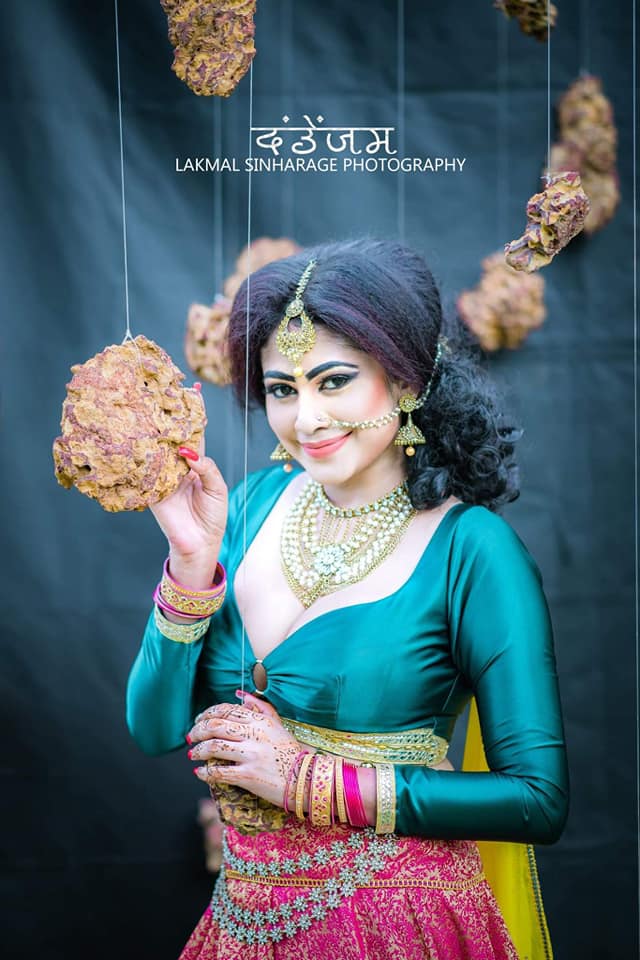 Piumi Hansamali New (26)