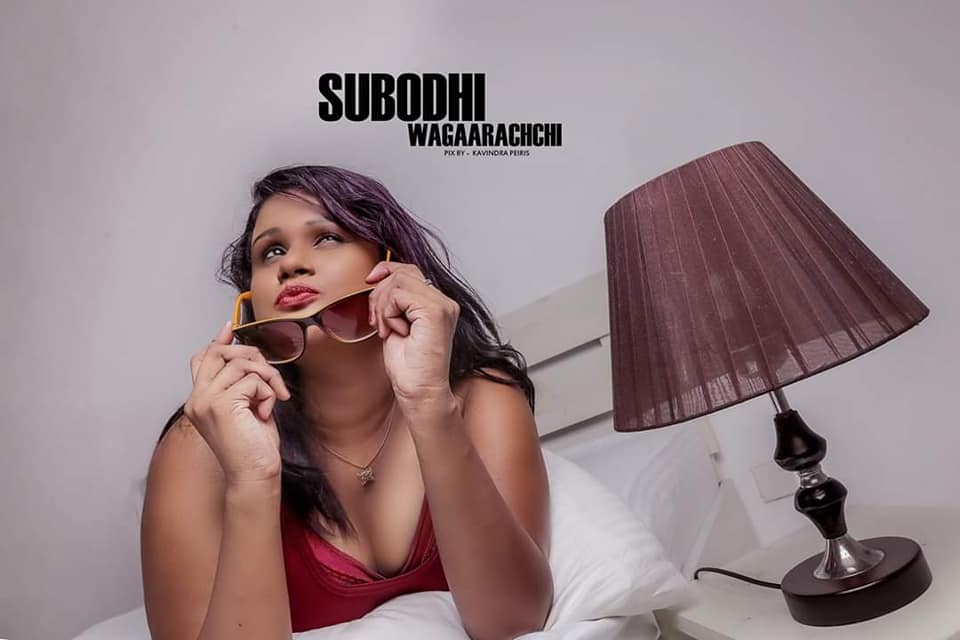 Subodhi Wagaarachchi in Bed (3)