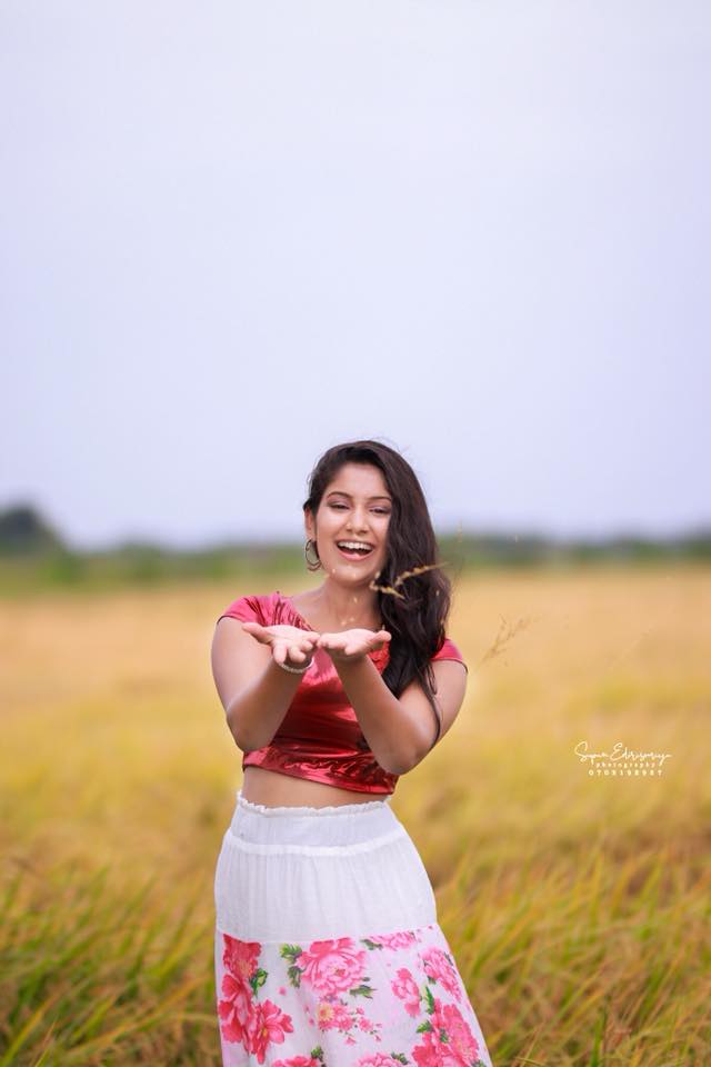 Sithumini Fernando (17)