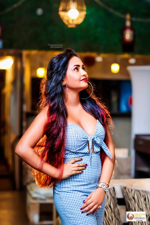 Tani Hamer Blue Dress (4)