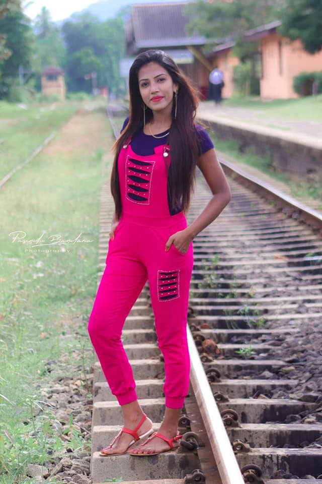 Chalani Tharanga Pink Dress (19)