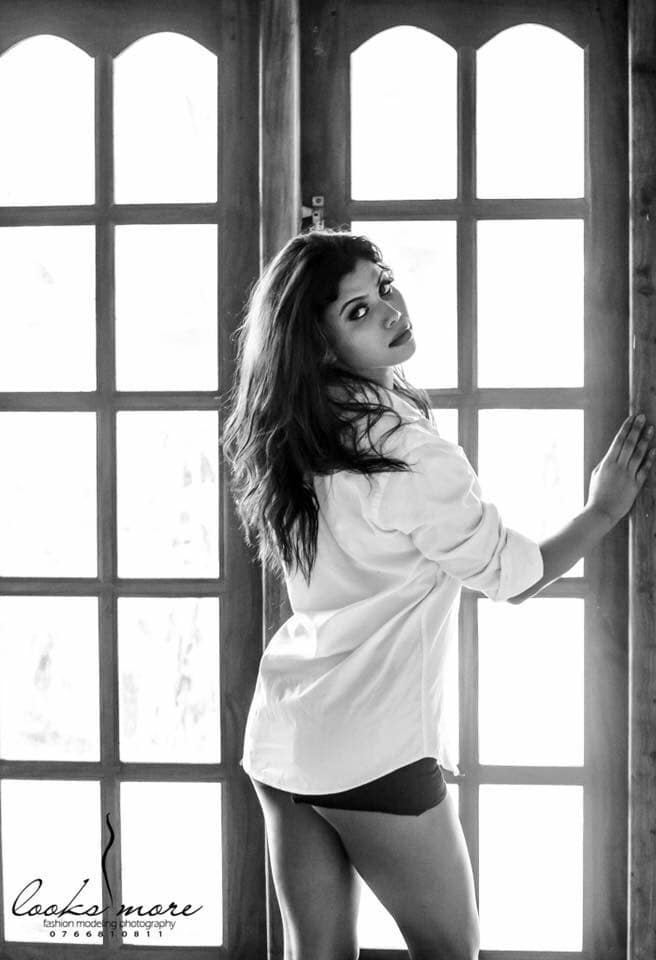 Dilini Aththanayaka (35)