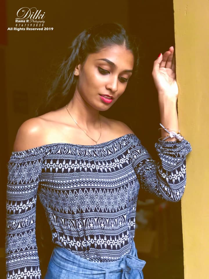 Dilki Ranathunga (22)