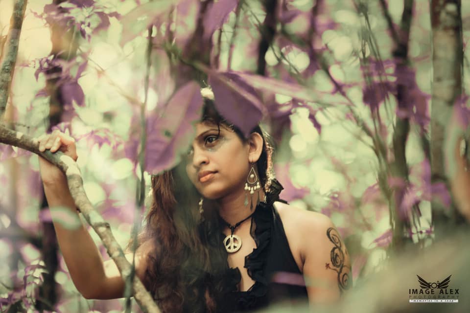 Ishi Dilhani Black Short Dress (3)