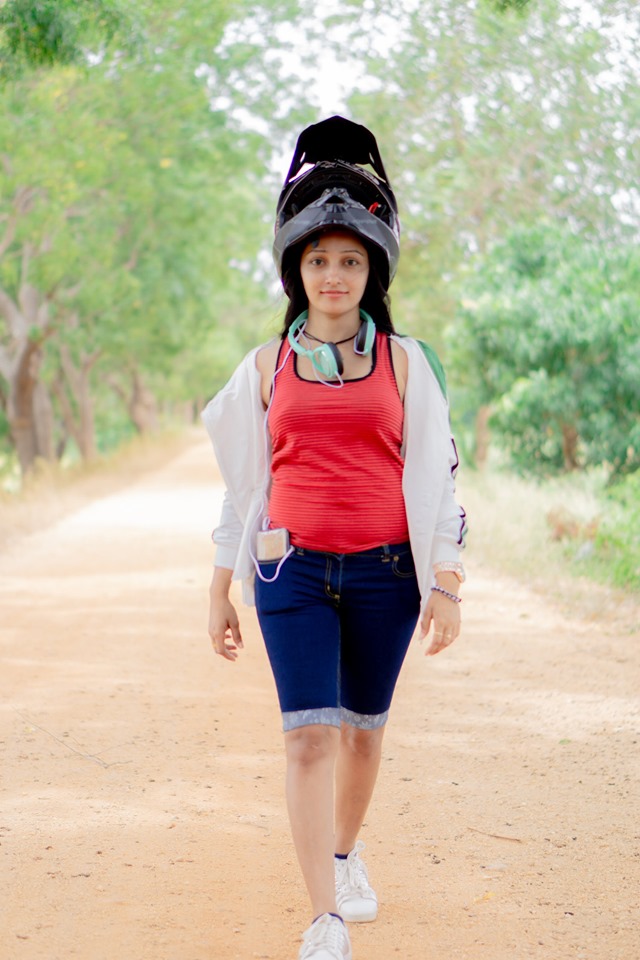 Iwanthi Achini New (7)