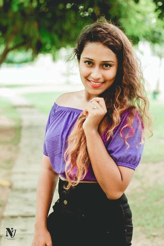 Roshini Perera (9)