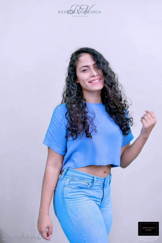 Sandani Frenando New (5)