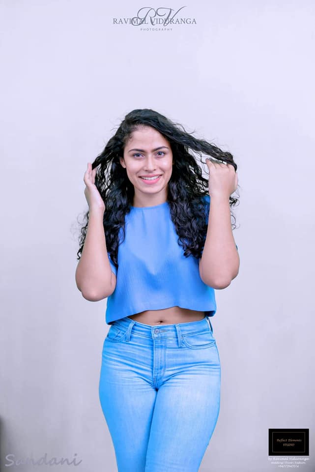 Sandani Frenando New (6)