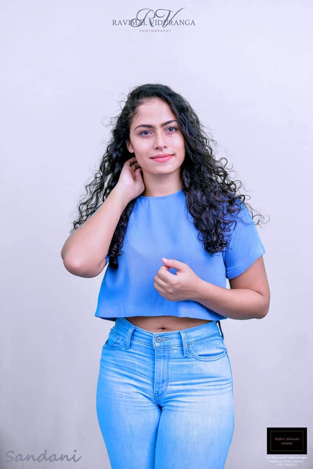 Sandani Frenando New (7)