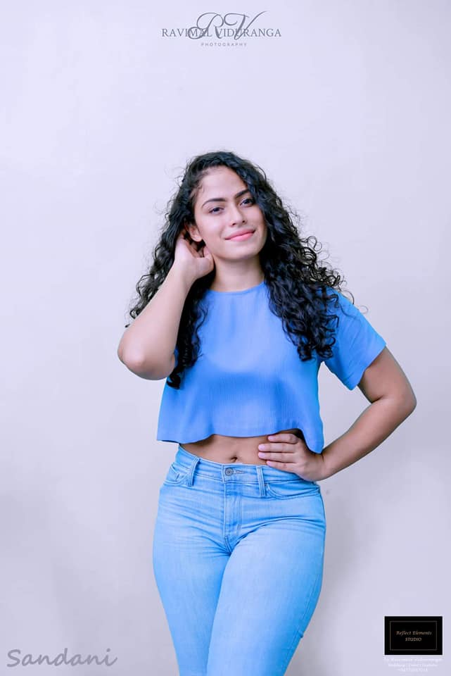 Sandani Frenando New (8)