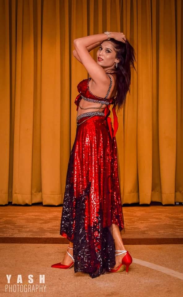 Sheruni De Silva Red Dress (11)