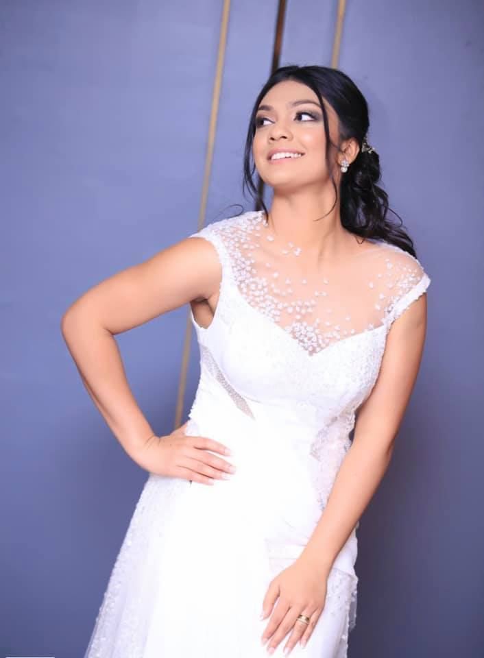 Mashi Siriwardene White Dress (6)
