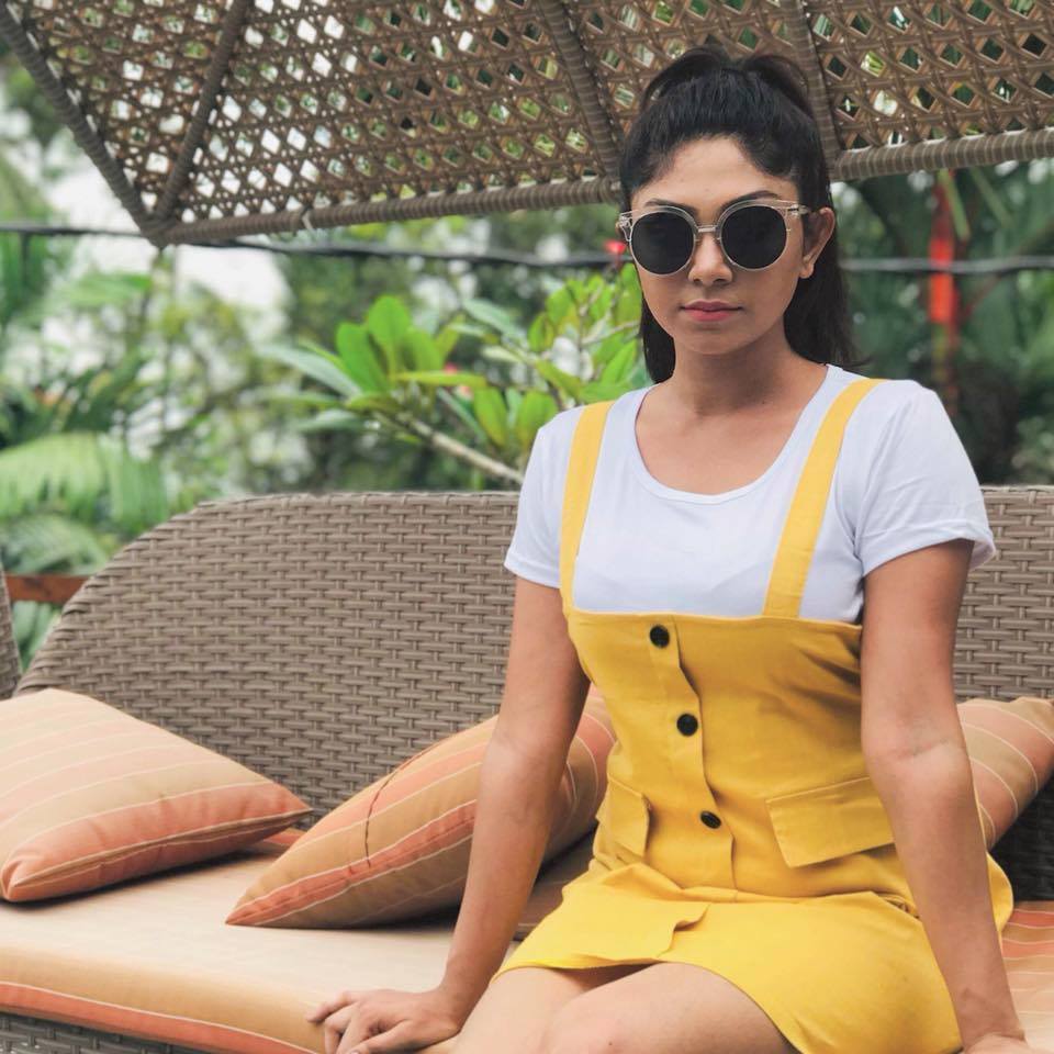 Nayomi Thakshila New (4)