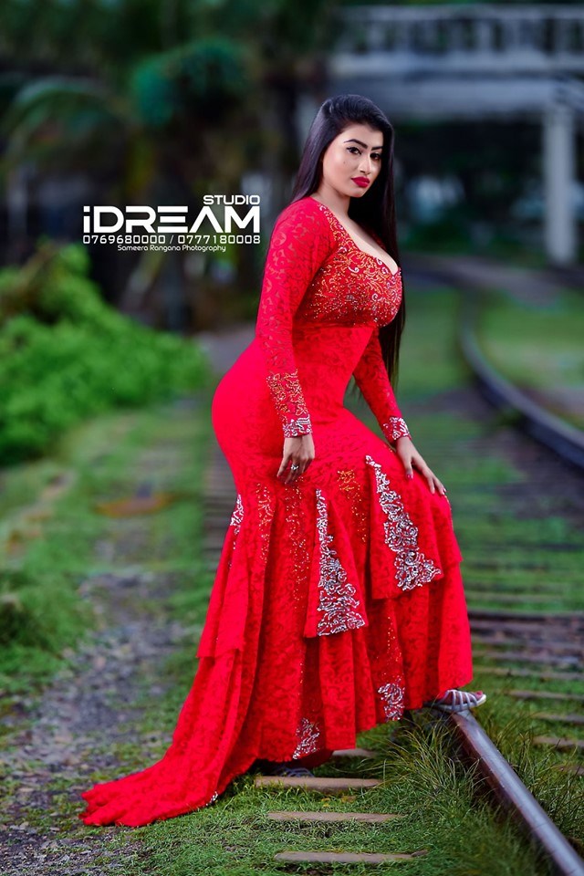 Primiyula Wijayarathna Red Dress (3)