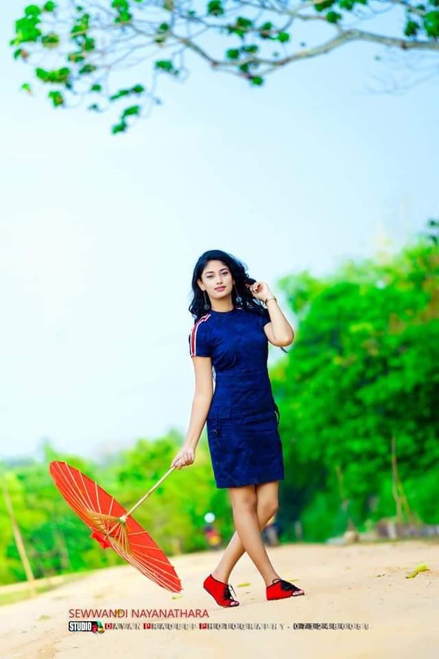 Sewwandi Nayanthara Blue Dress (6)