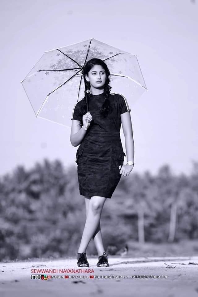 Sewwandi Nayanthara Blue Dress (7)