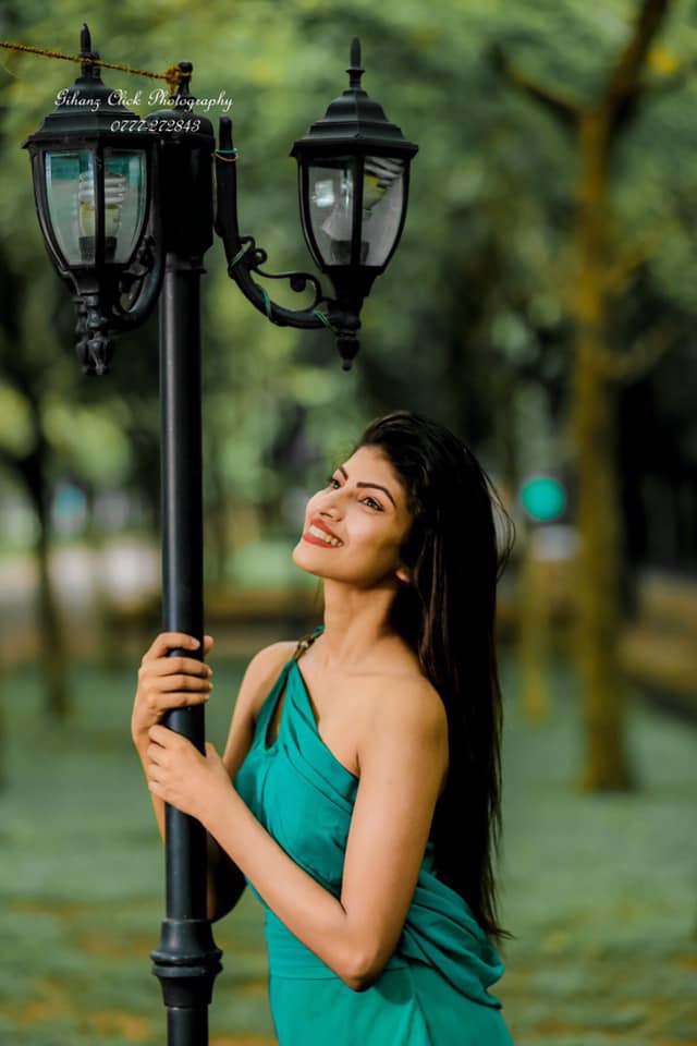 Suhashini Weerakoon (22)