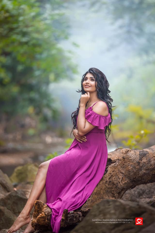 Dinu Santheshani (10)