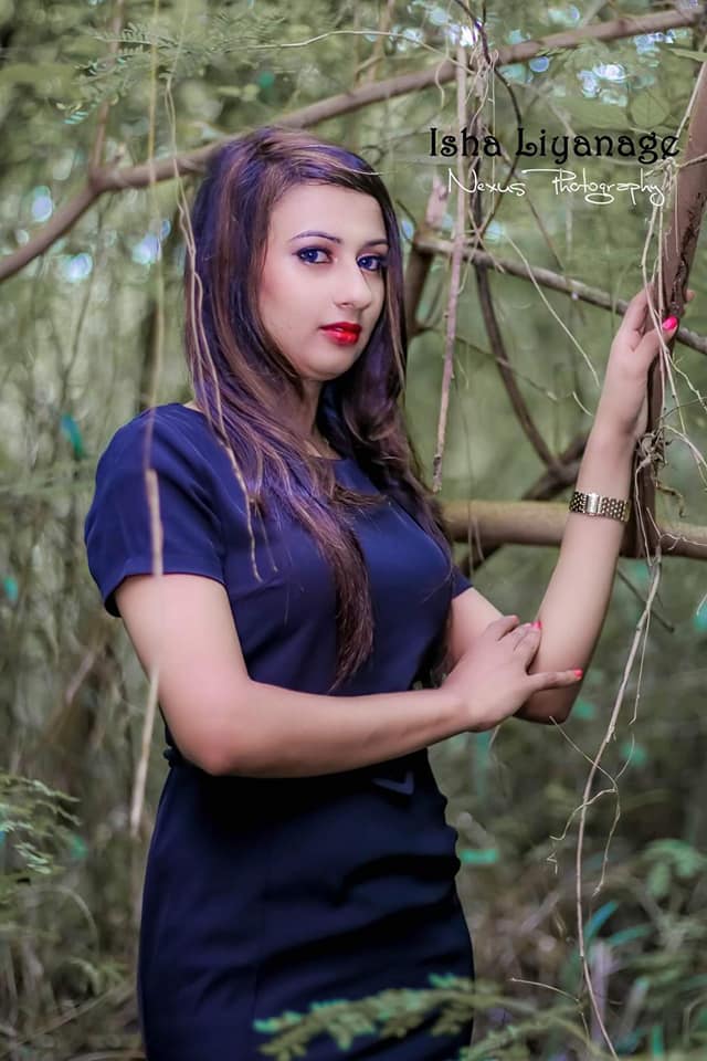 Isha Liyanage Blue Dress (11)