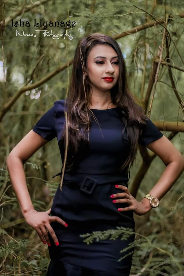 Isha Liyanage Blue Dress (2)