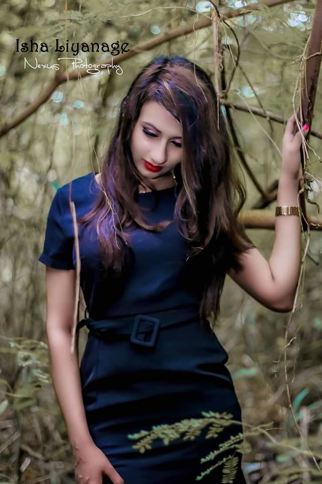 Isha Liyanage Blue Dress (7)
