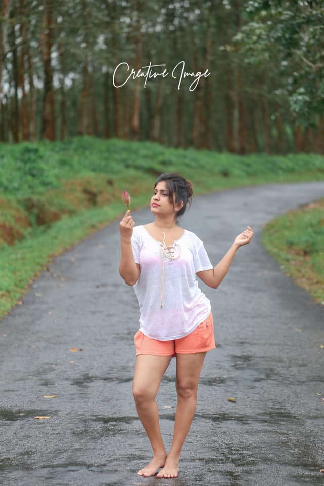 Ishi Dilhani White Dress (22)