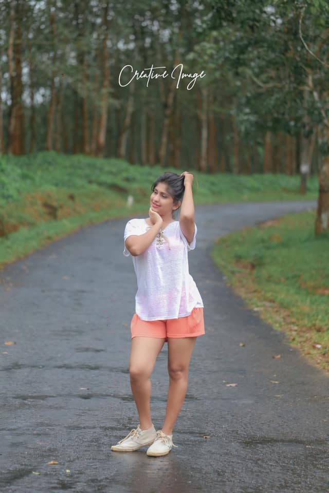 Ishi Dilhani White Dress (25)