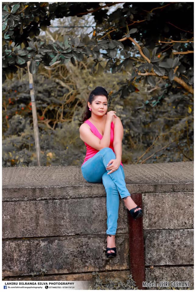 Isiri Deshani Pink (1)