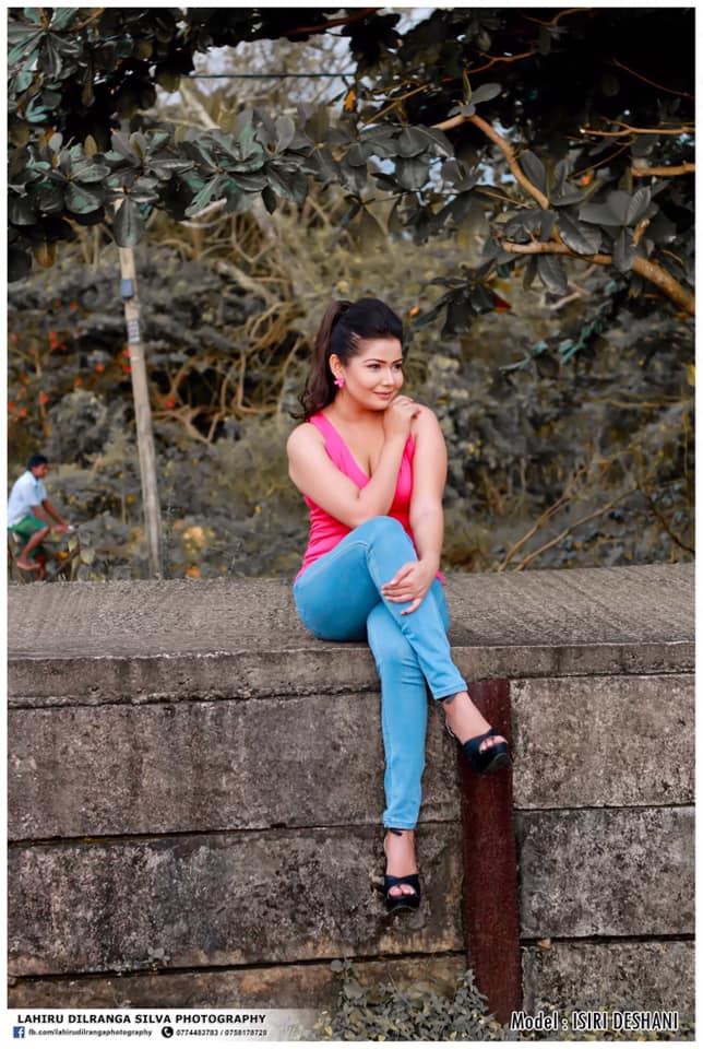 Isiri Deshani Pink (16)