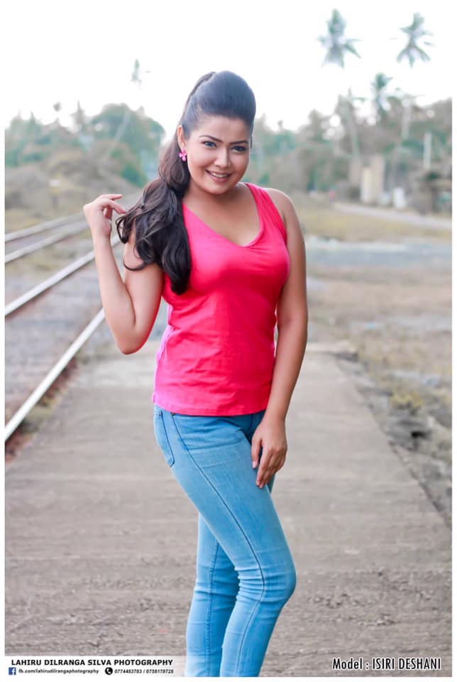 Isiri Deshani Pink (17)
