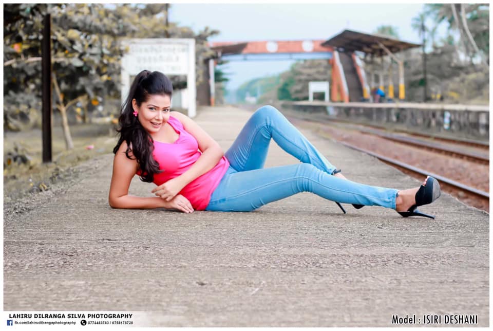 Isiri Deshani Pink (4)