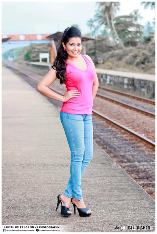 Isiri Deshani Pink (7)