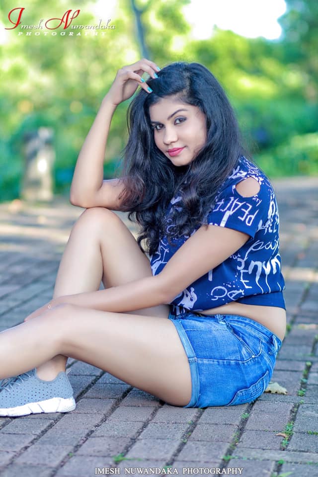 Maheshi Ishanka Blue Dress (17)