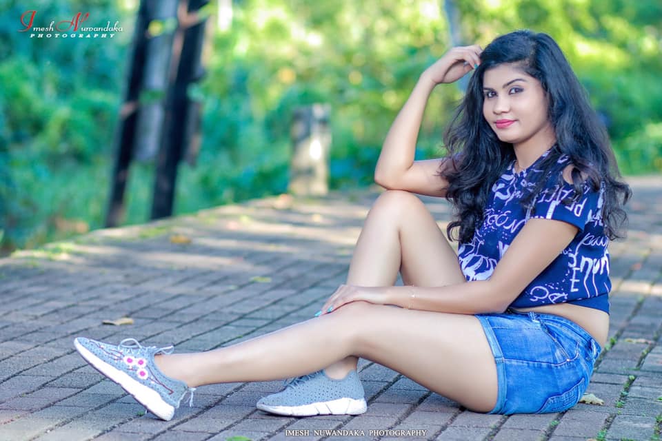 Maheshi Ishanka Blue Dress (8)