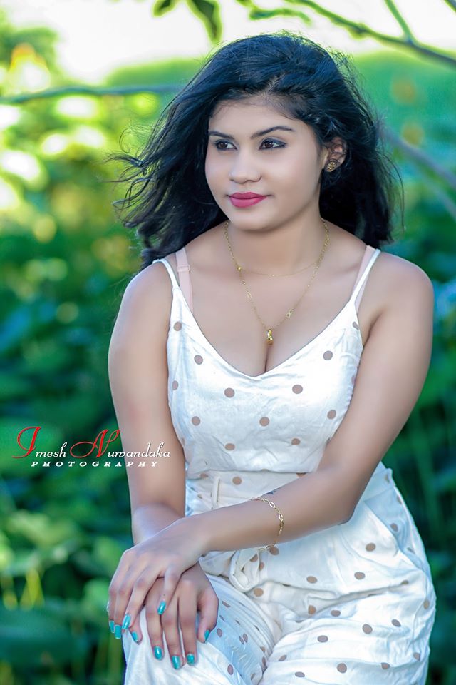 Maheshi Ishanka White Dress (1)