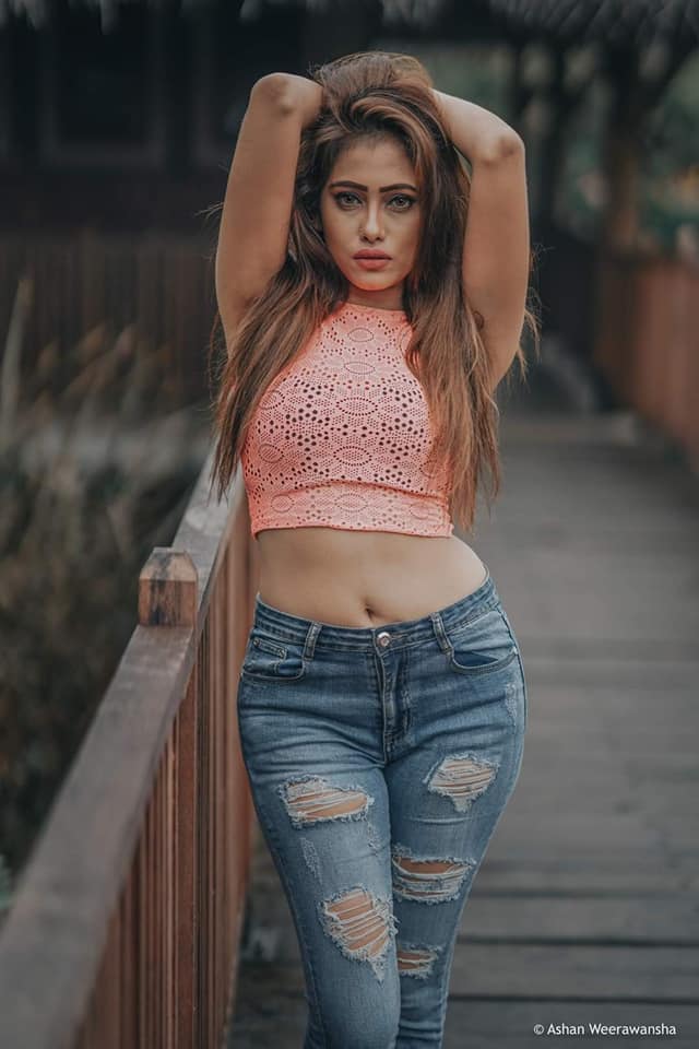 Natasha Roshel 2019 (2)